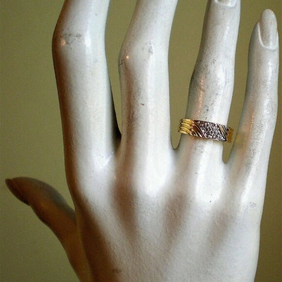 Vintage Designer Solid 14K Yellow Gold Diamond Cluster Wedding RING BAND P - Picture 8 of 9